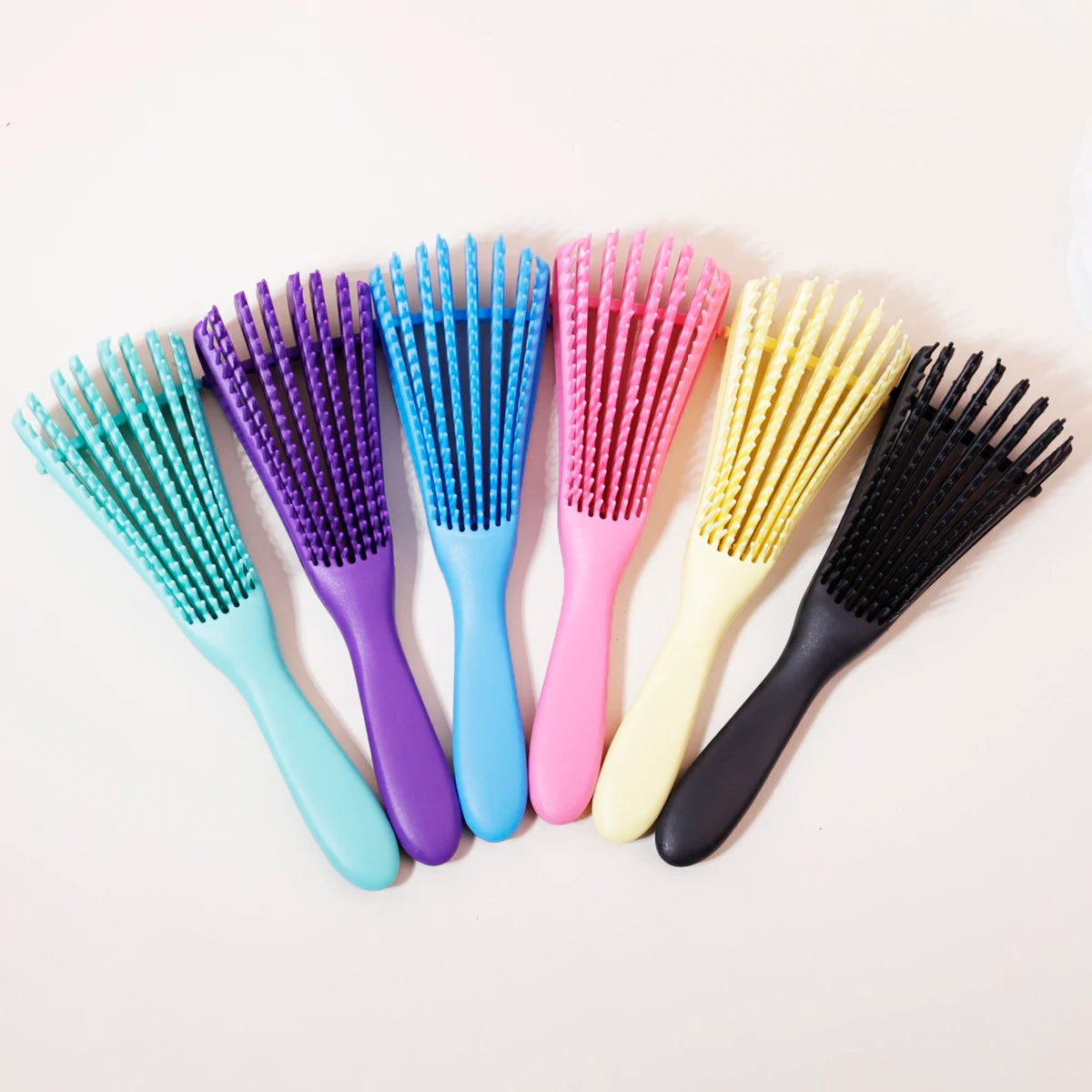 Detangling brush