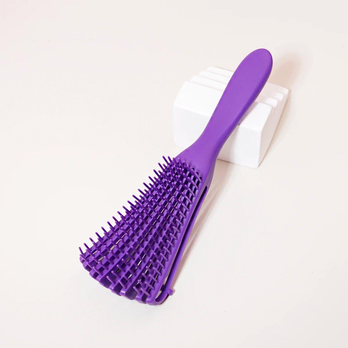 Detangling brush